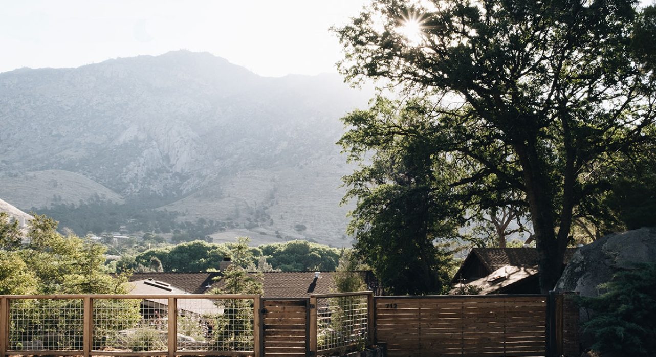 2-Rivers-Edge_Street-View