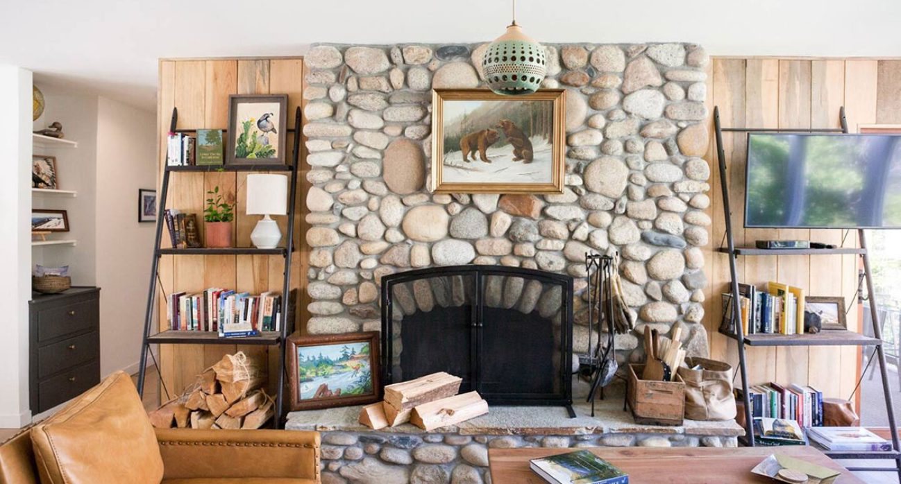 8-Lookout_Living-Room