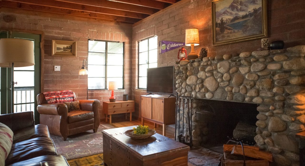 8-River-Willow_Living-Room-scaled